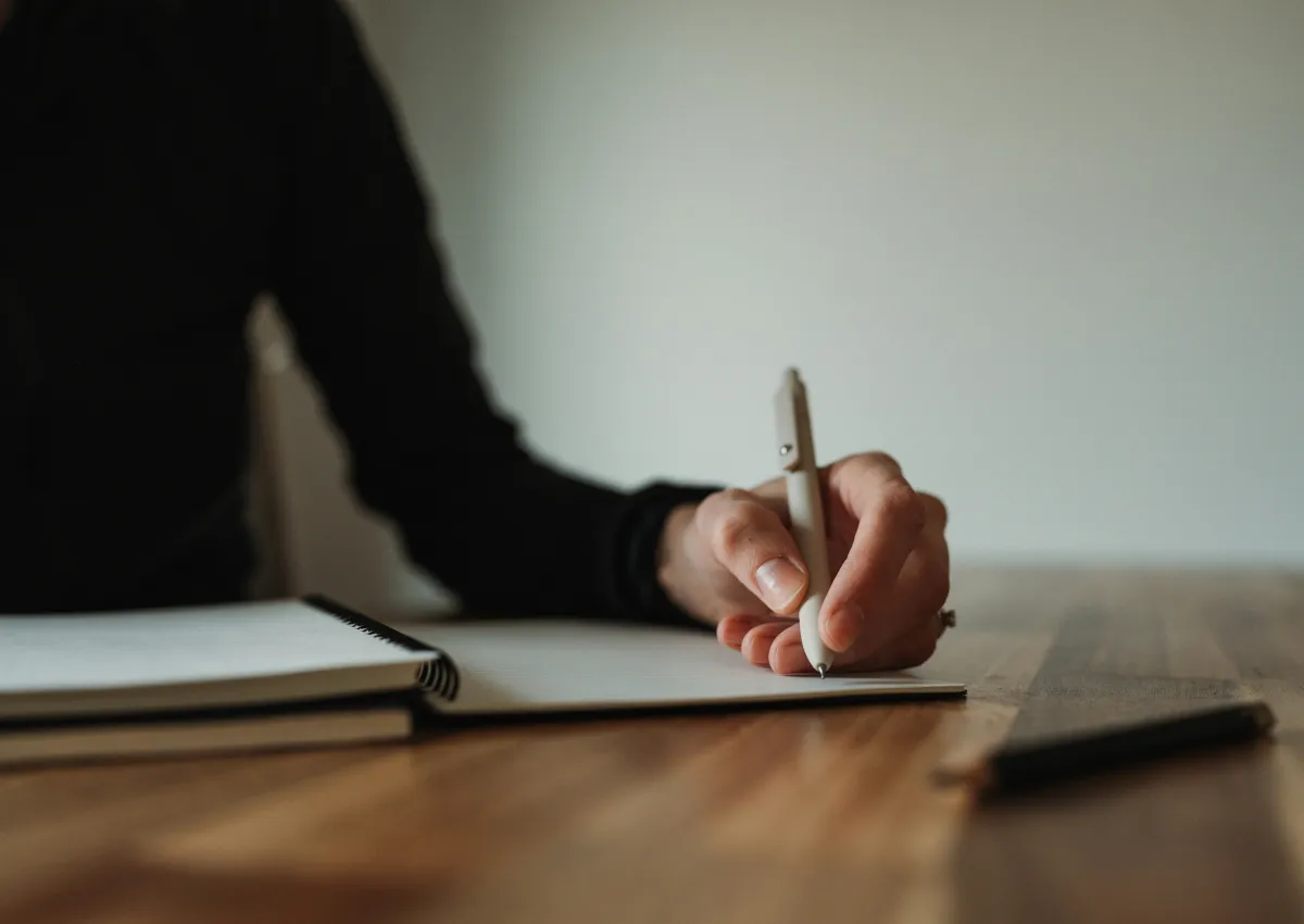 FAQs - Ab unter die Erde - Bestattungen Berlin